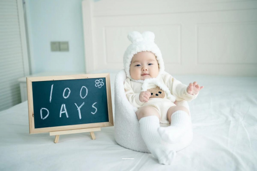 佛山宝宝多大开始攒肚子